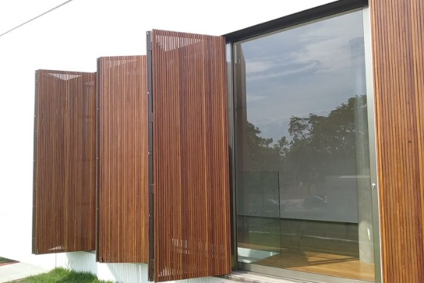 Fachadas Camarão com Lambril