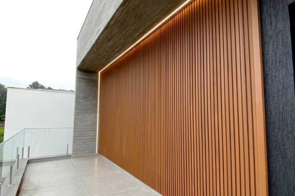 Fachadas Fixa com Ripado